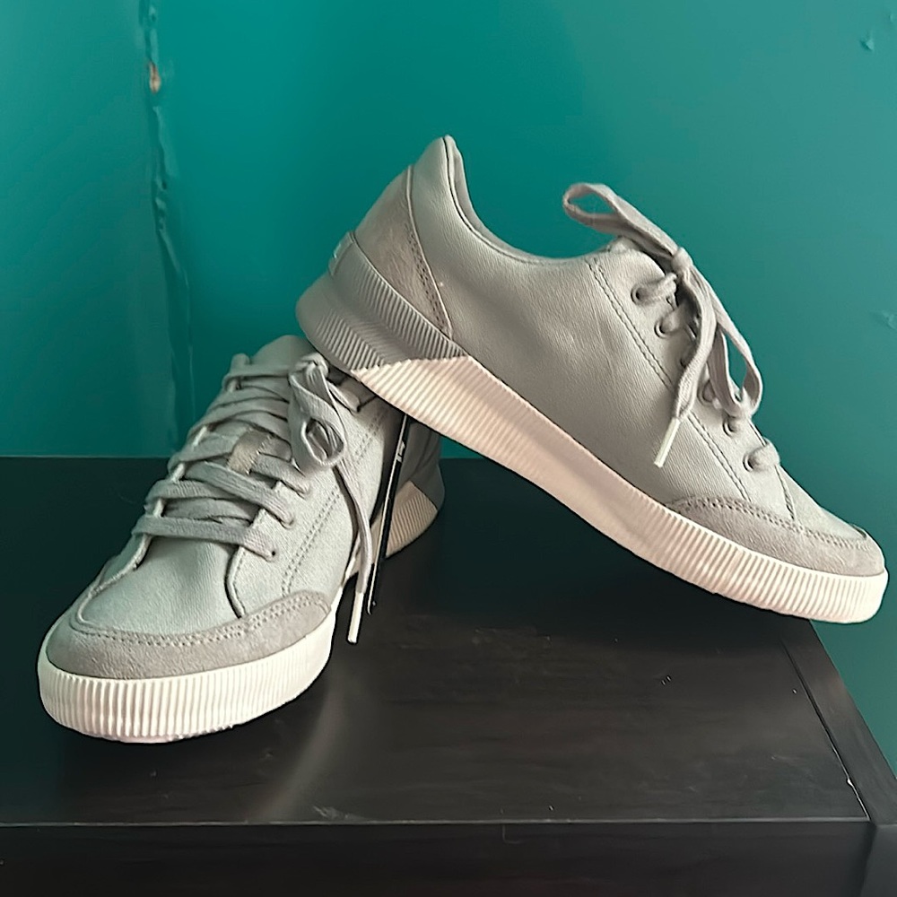 SOREL sz 9 Out N About Plus Classic Sneaker - NWT!